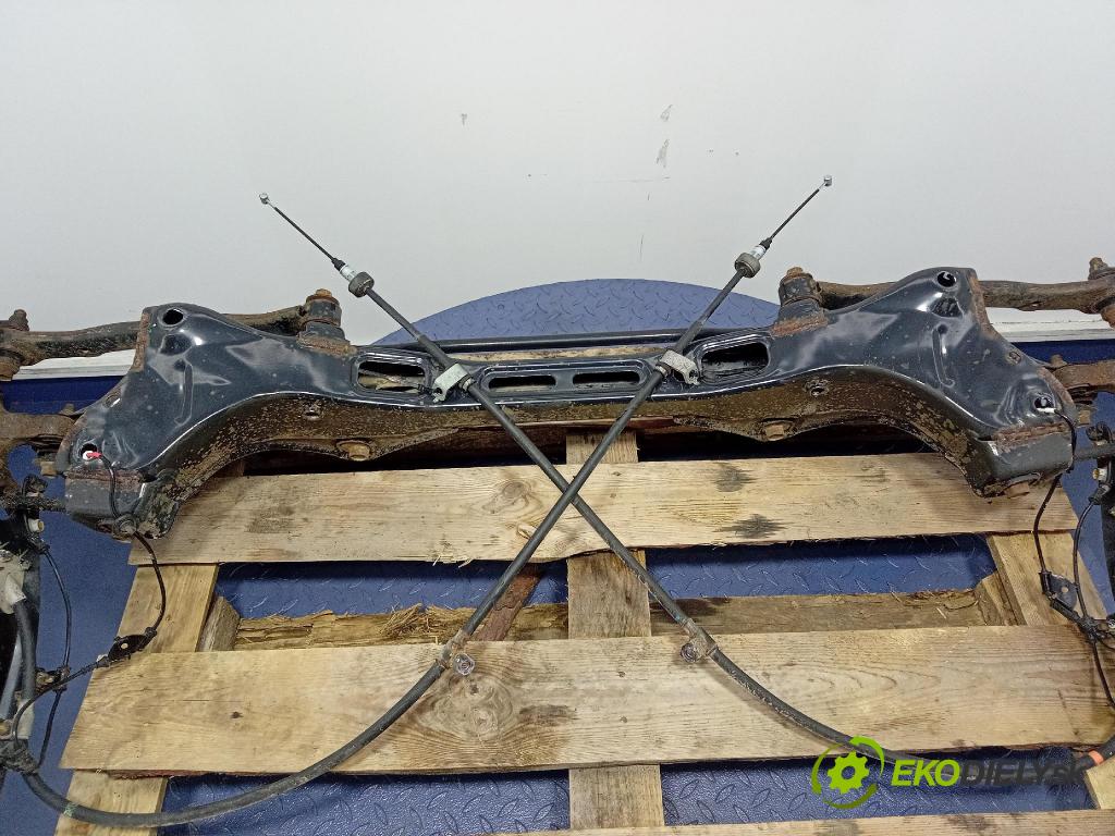 Hyundai Ix35 2013 výztuha Pozastavenia: Zad: