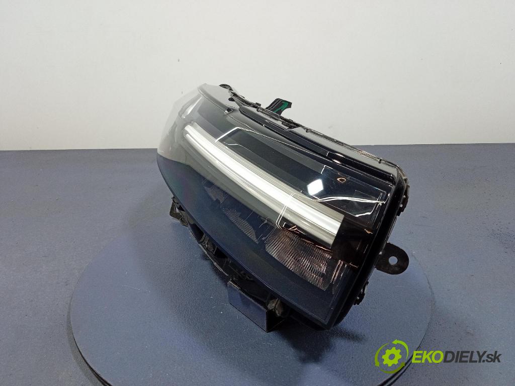 Dacia Duster 0 Reflektor: v pravo: 260107725R
