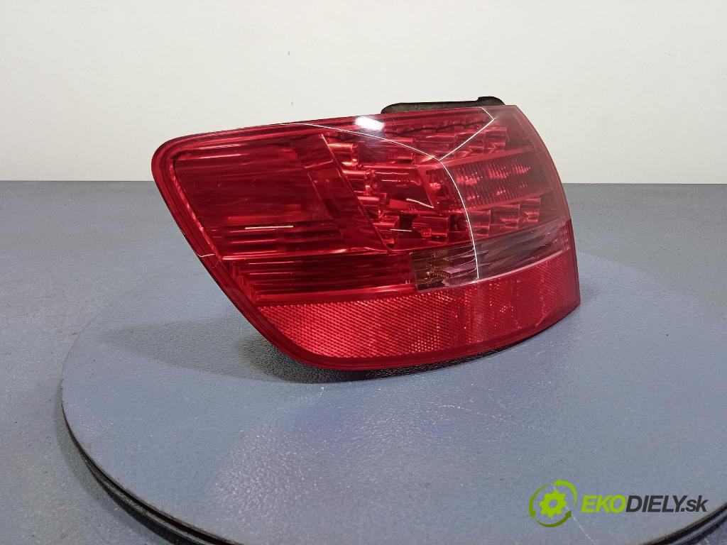 Audi A6 2006 svetlo / reflektor zad ľavá Vonkajsia: 89037044