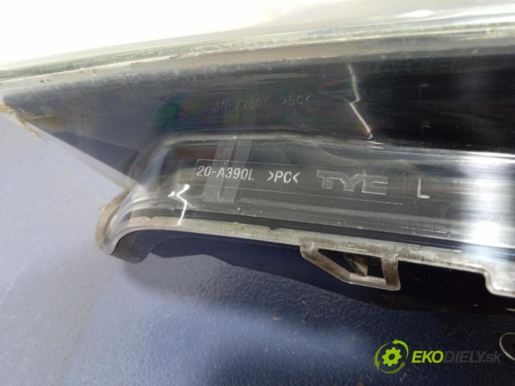 Opel Astra 2006 Reflektor: Vľavo: 20-A390L