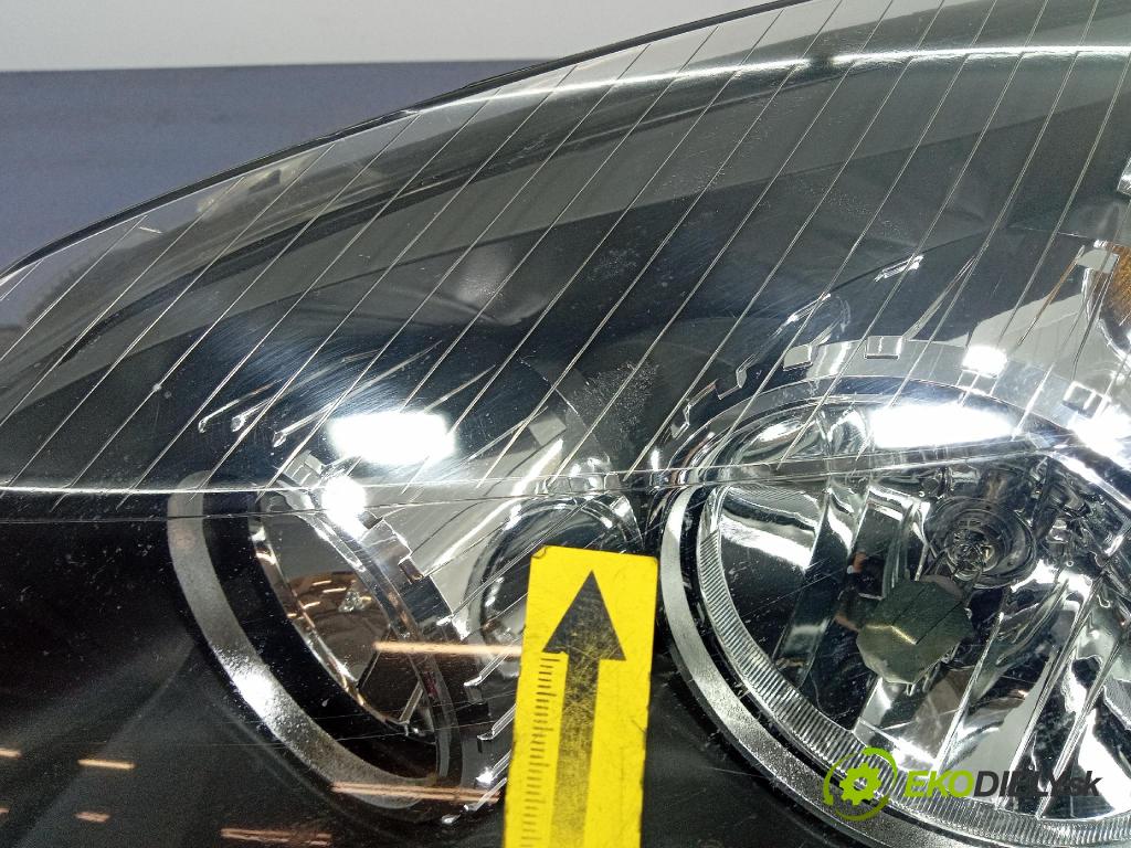 Opel Astra 2006 Reflektor: Vľavo: 20-A390L