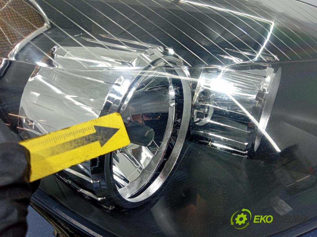 Opel Astra 2006 Reflektor: v pravo: 20-A389L