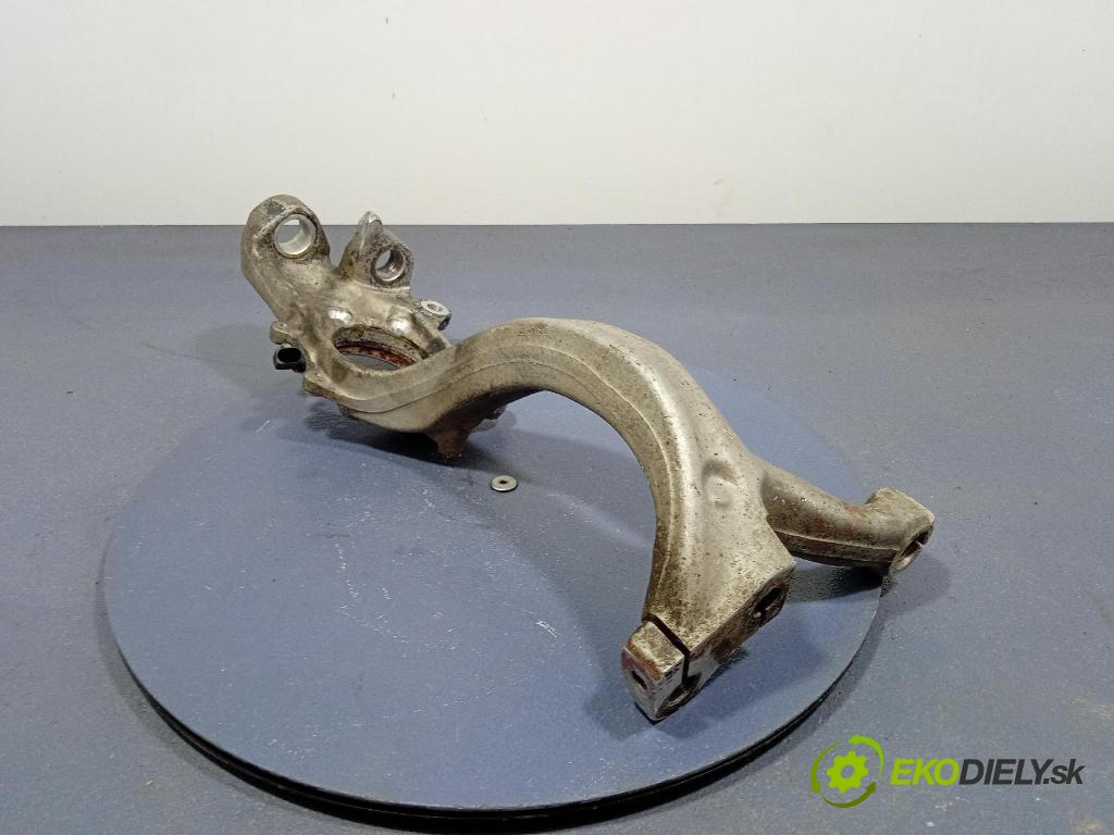 Audi A6 2006 náboj ľavá 4F0407241K