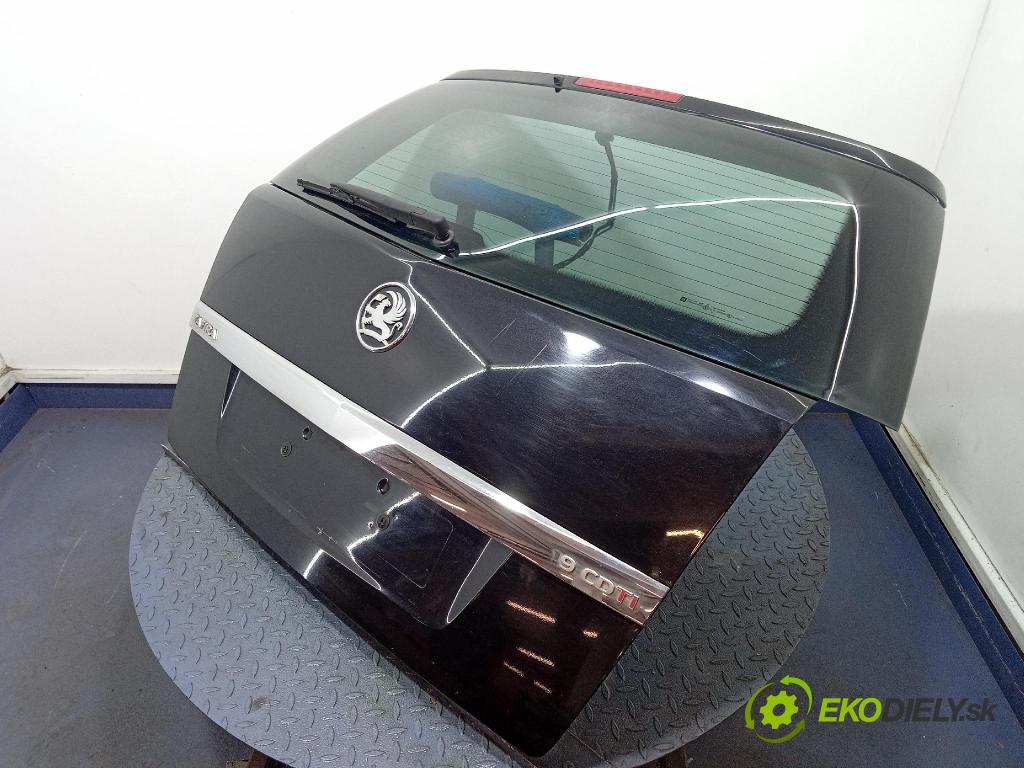 Opel Zafira 2007 zadna dveře kufra: kufra: