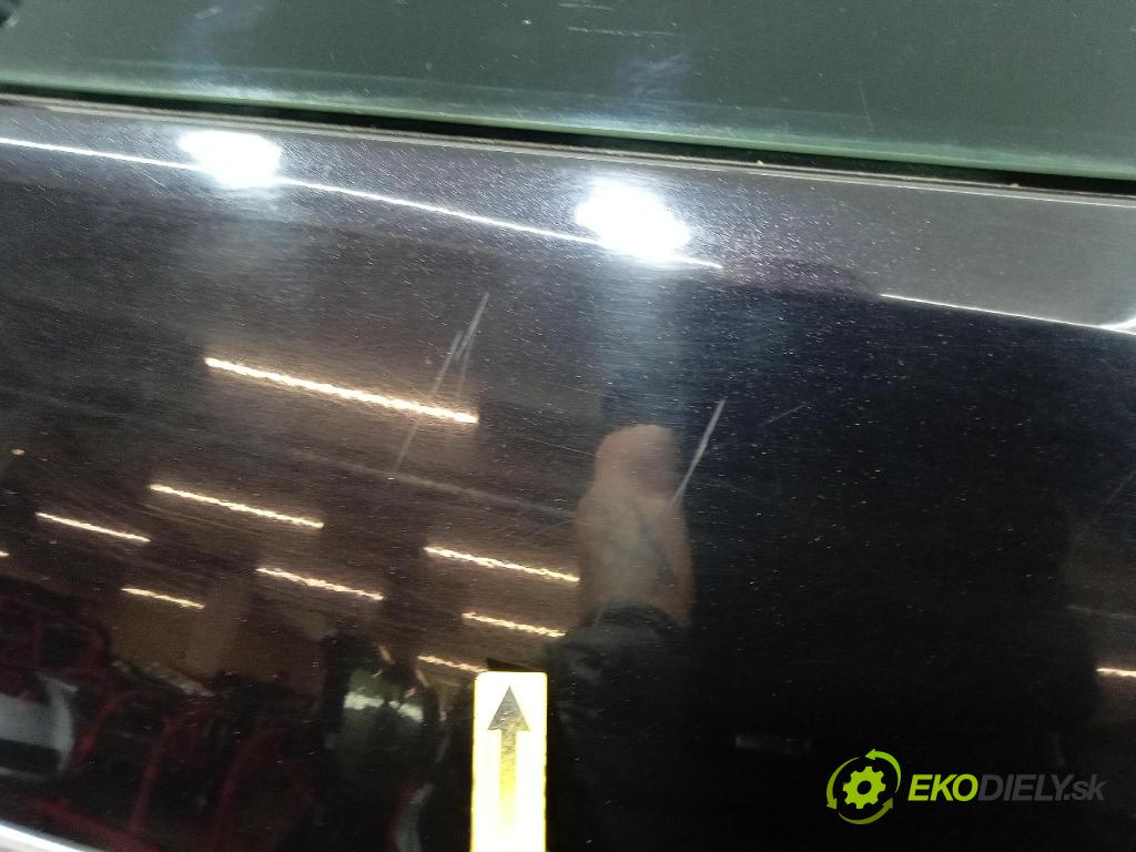 Opel Zafira 2007 zadna dveře kufra: kufra: