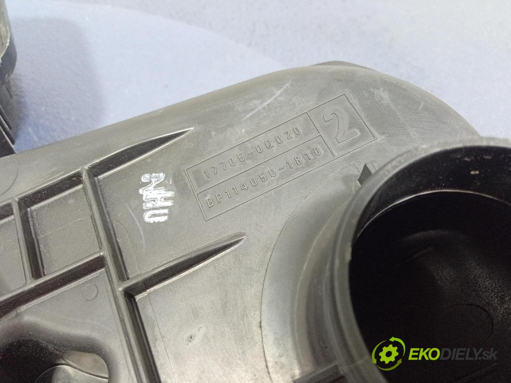 Toyota Yaris 2007 obal Filtre: Vzduch: 17705-0Q020