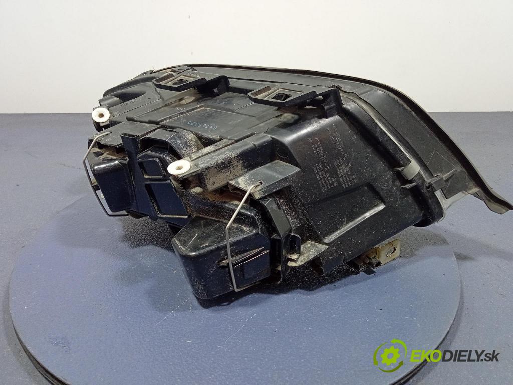 Audi A6 1997 Reflektor: Vľavo: 441-1134L