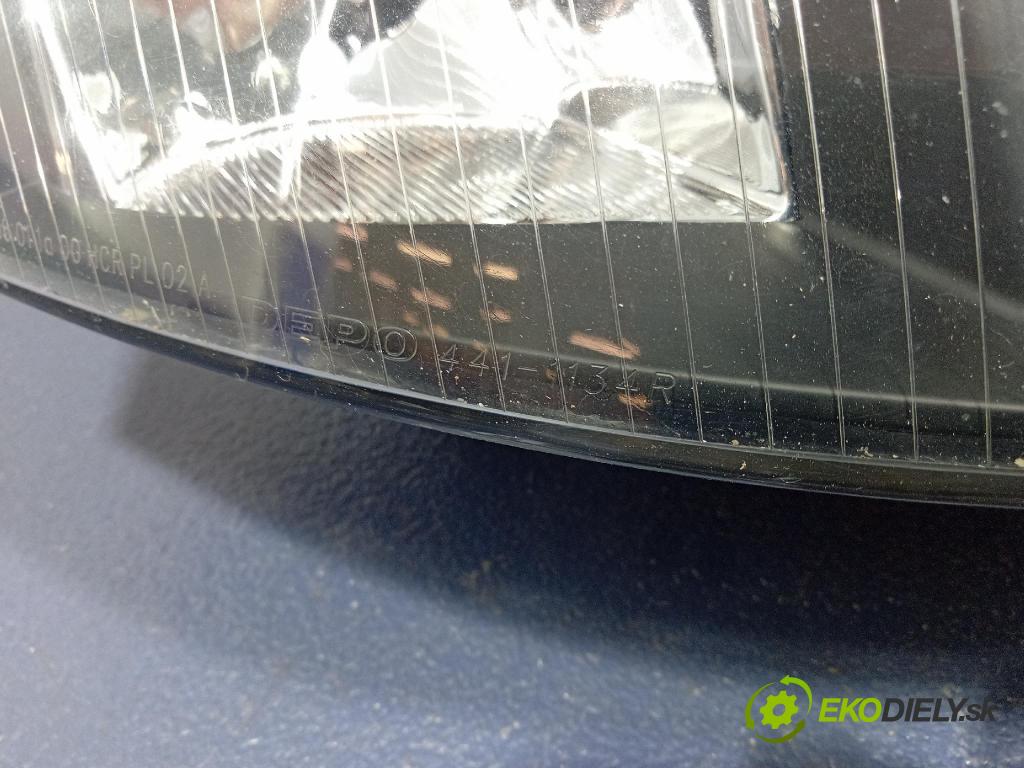 Audi A6 1997 Reflektor: v pravo: 441-1134R