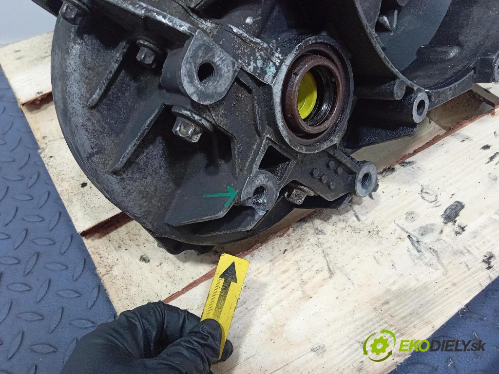 Opel Zafira 2007 prevodovka Manualna M32