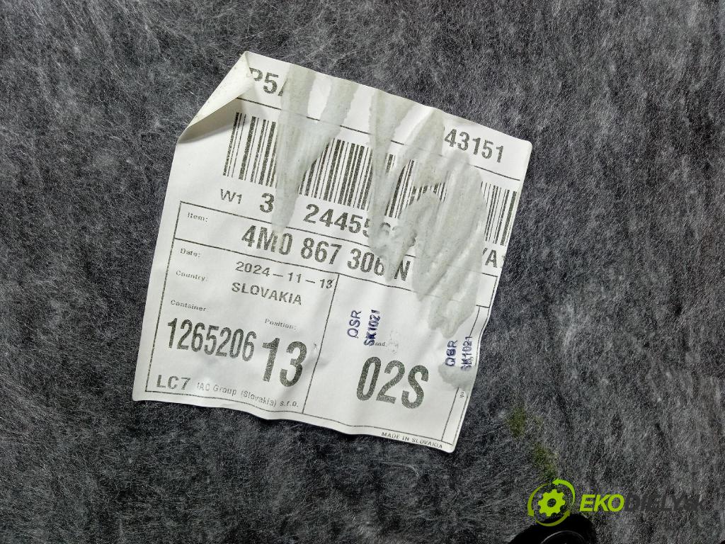 Audi Q7 2024 Čalounictví: dvere zad Prava: 4M0867306N