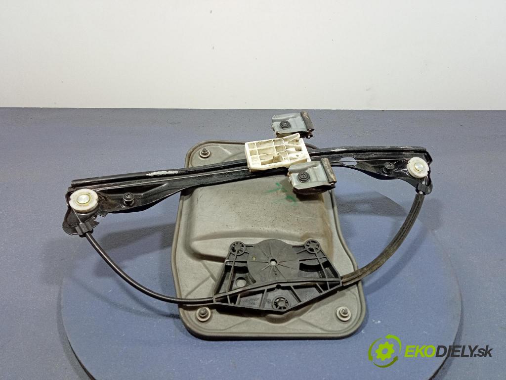 Skoda Fabia 2009 mechanizmus okna Okná: Predné v pravo: 5J1837402D