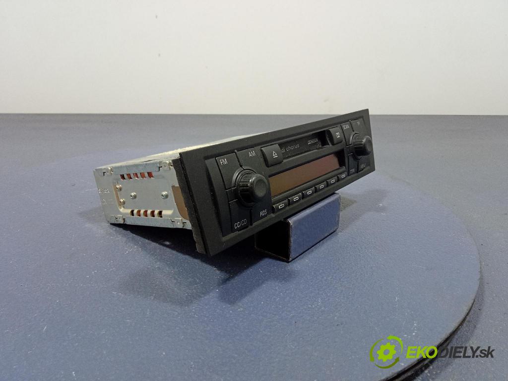 Audi A3 2004 Radio I Navigácia: 8P0035152