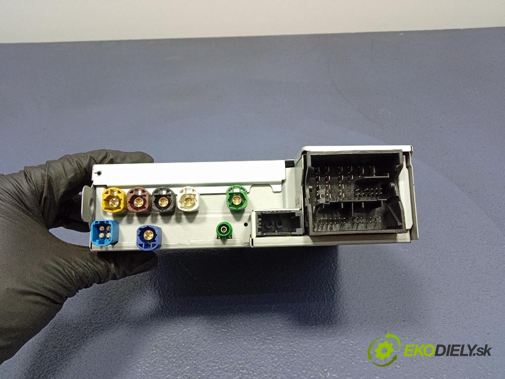 Audi Q7 2024 Radio I Navigace: 4M2035070Q