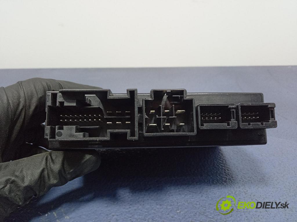 Audi Q7 2024 Radar: 4M0907561AD