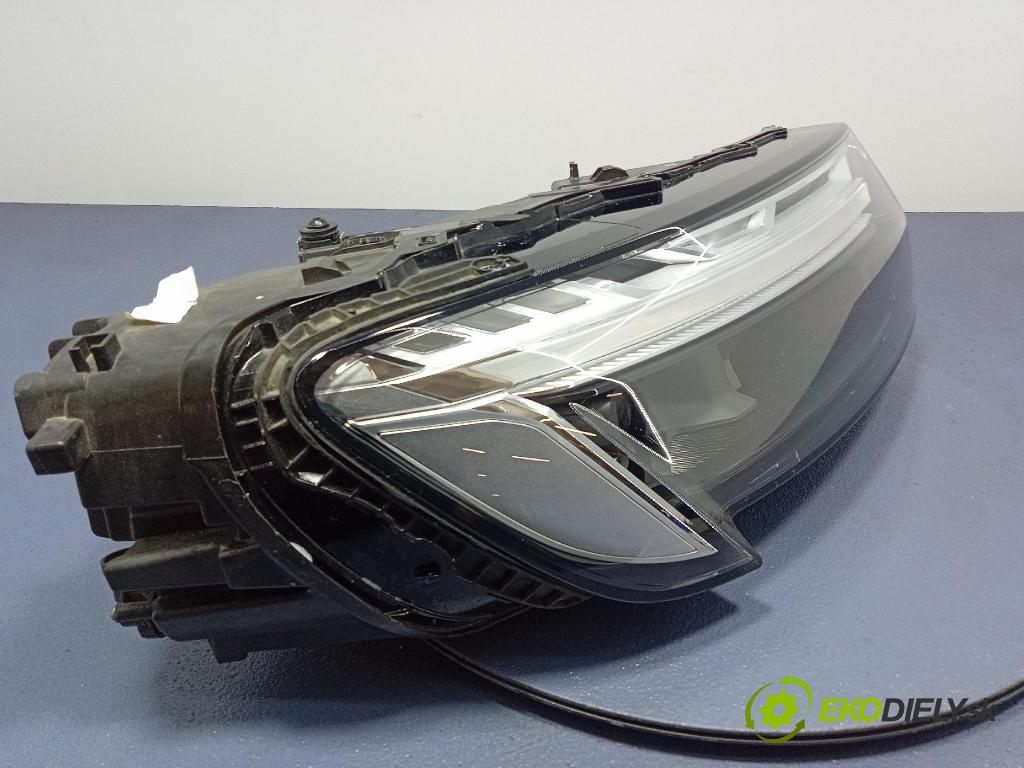 Audi Q7 2024 Reflektor: v pravo: 4M0941040D
