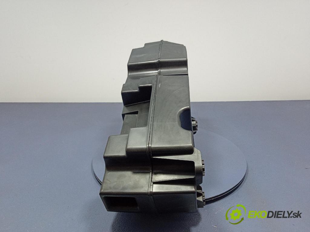 Audi Q7 2024 Reproduktor / Subwoofer: 4M0035621J