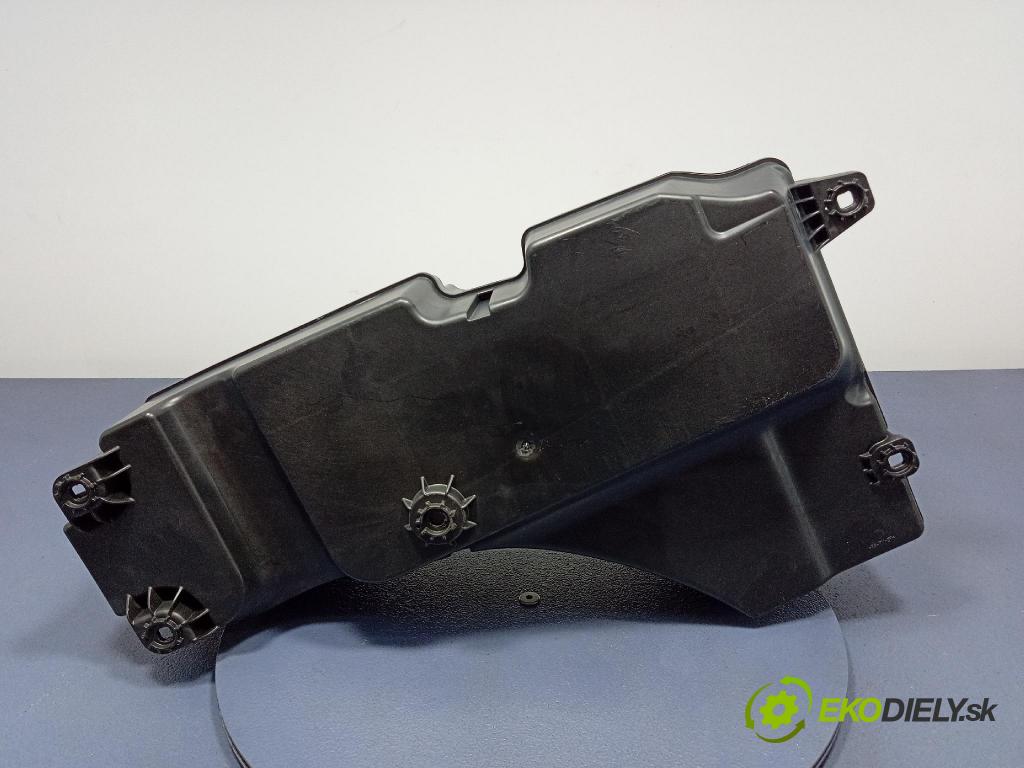 Audi Q7 2024 Reproduktor / Subwoofer: 4M0035621J