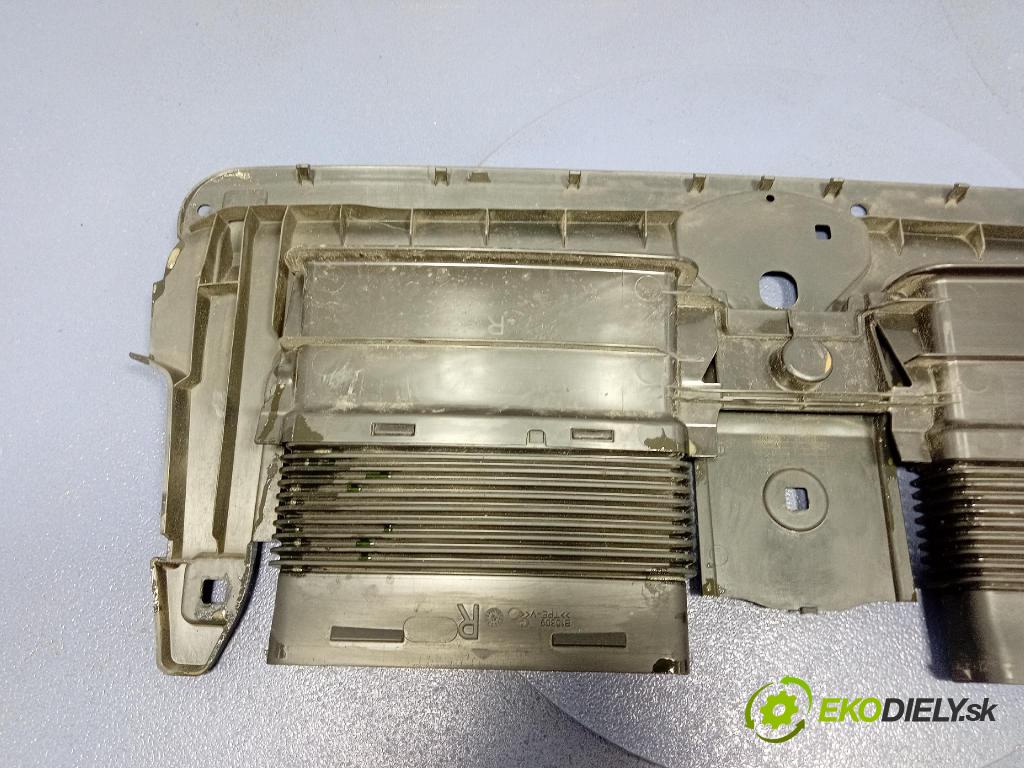 Audi Q7 2024 Vstup: Vzduch: 4M0129510D