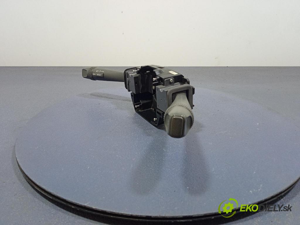 Volvo S60 2002 prepínač Komplex: 8666597