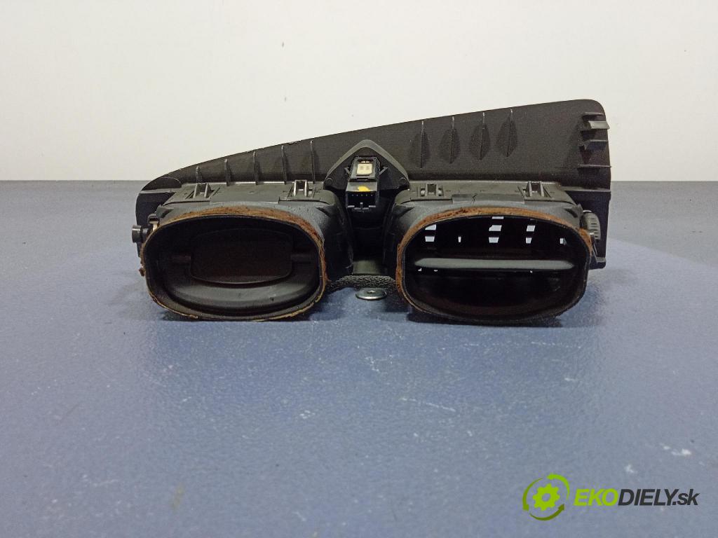 Volvo S60 2002 GRIDS: Prúd vzduchu: Vzduch: 3409374