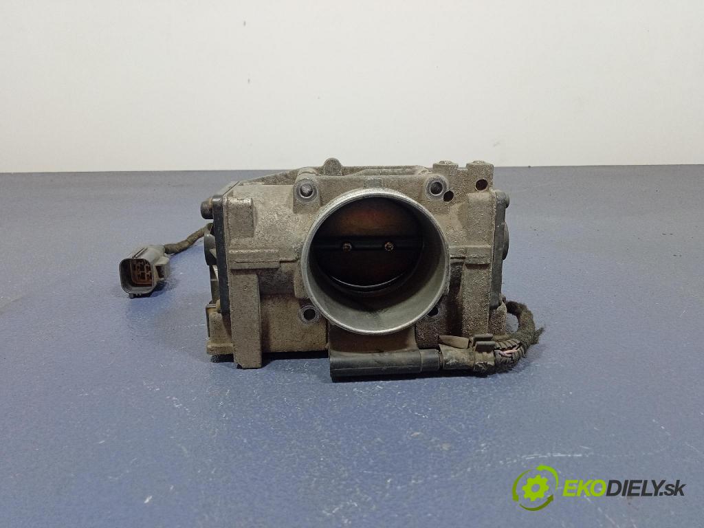 Volvo S60 2002 klapka 8644345