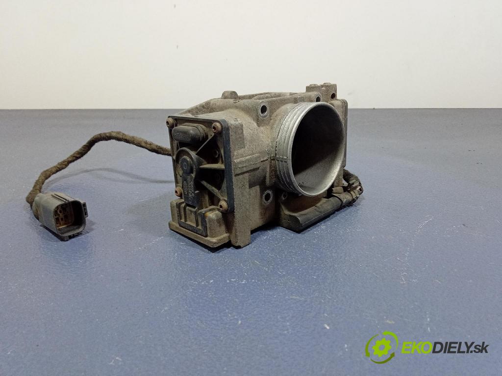 Volvo S60 2002 klapka 8644345