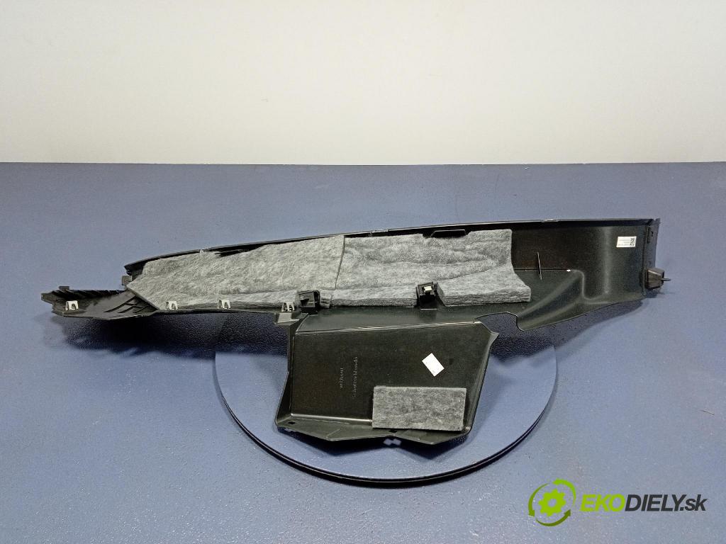 Audi Q7 2024 kryt Plast: Interiéry: 4M0867768F