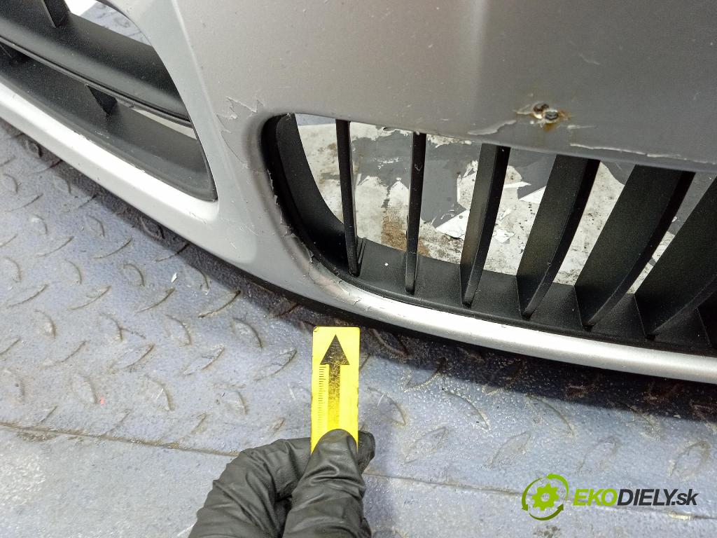 Skoda Fabia 2009 nárazník před 5J0807221