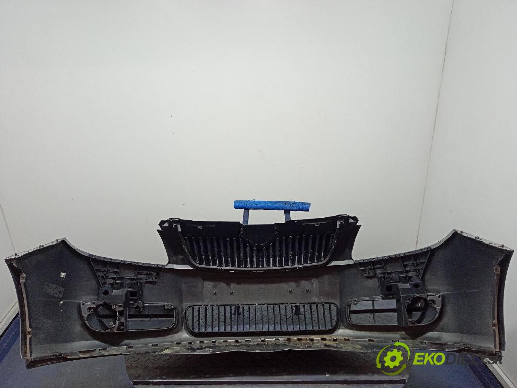 Skoda Fabia 2009 nárazník před 5J0807221