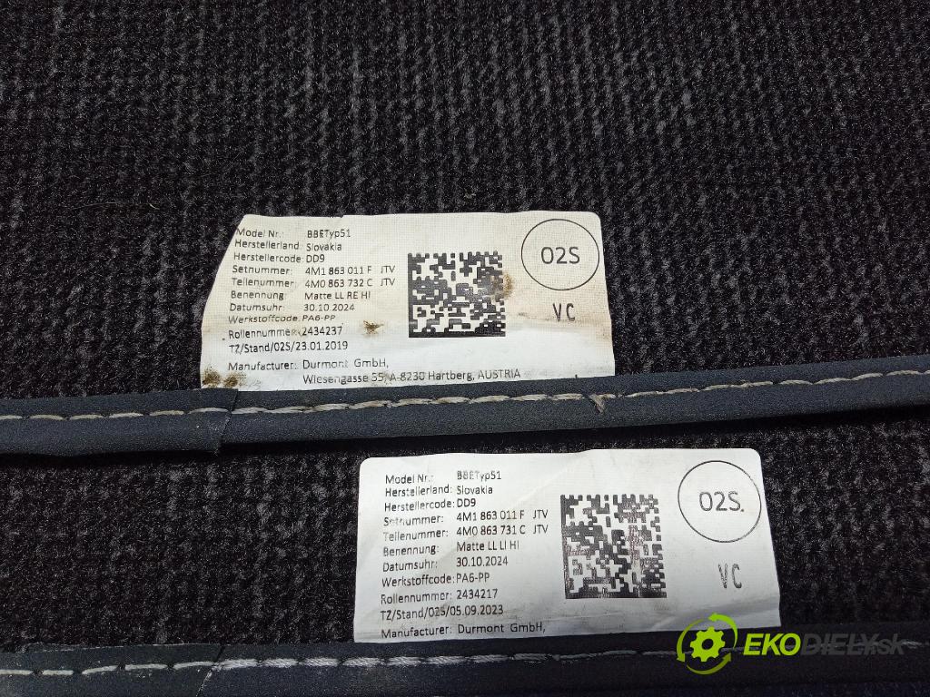 Audi Q7 2024 koberec do auta 4M1863011F
