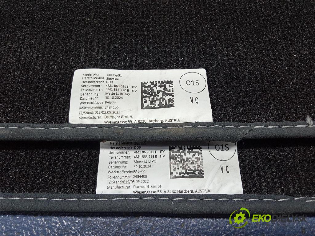 Audi Q7 2024 koberec do auta 4M1863011F