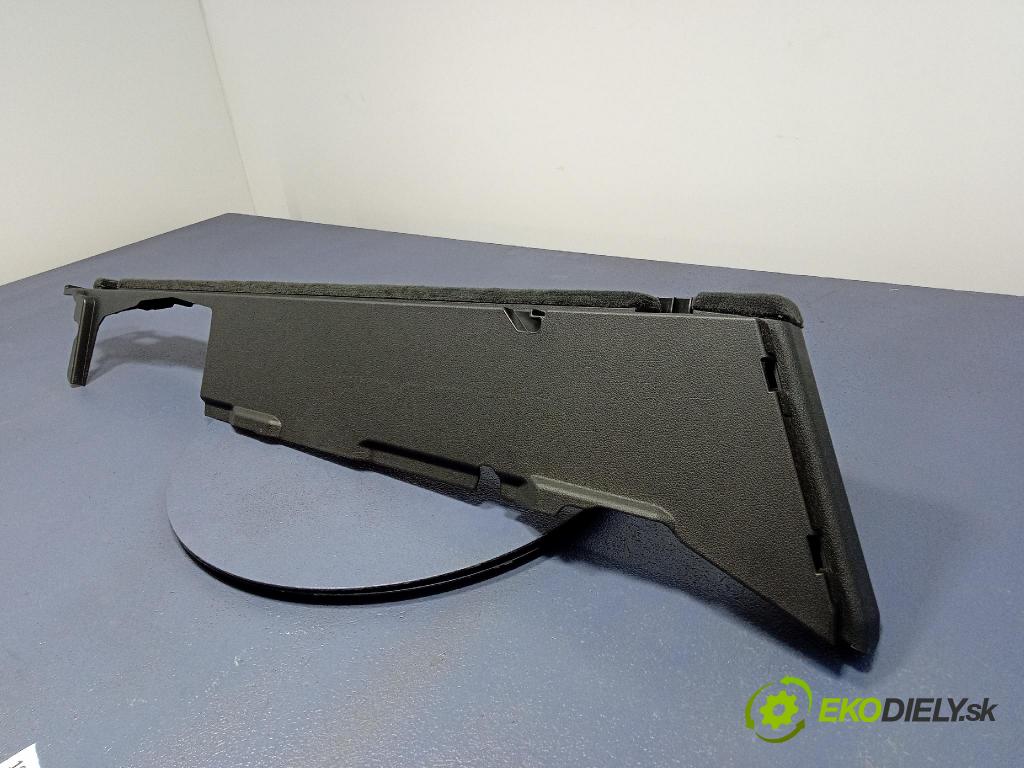 Audi Q7 2024 kryt Plast: Interiéry: 4M0863527H