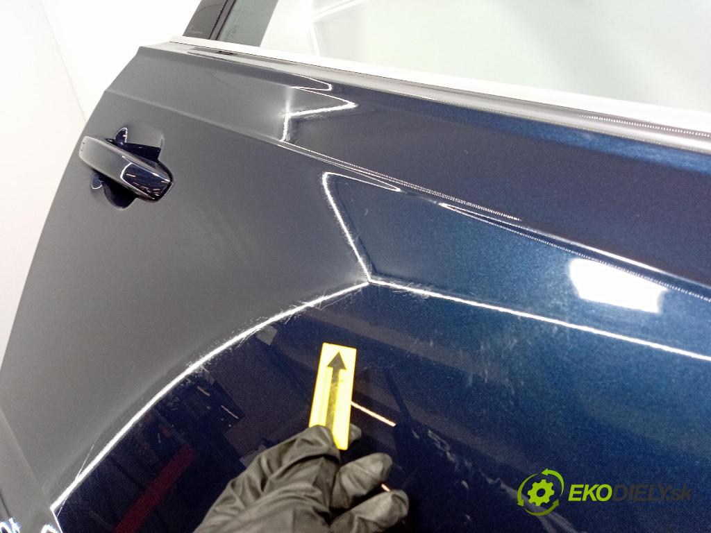 Audi Q7 2024 dvere Predné pravé