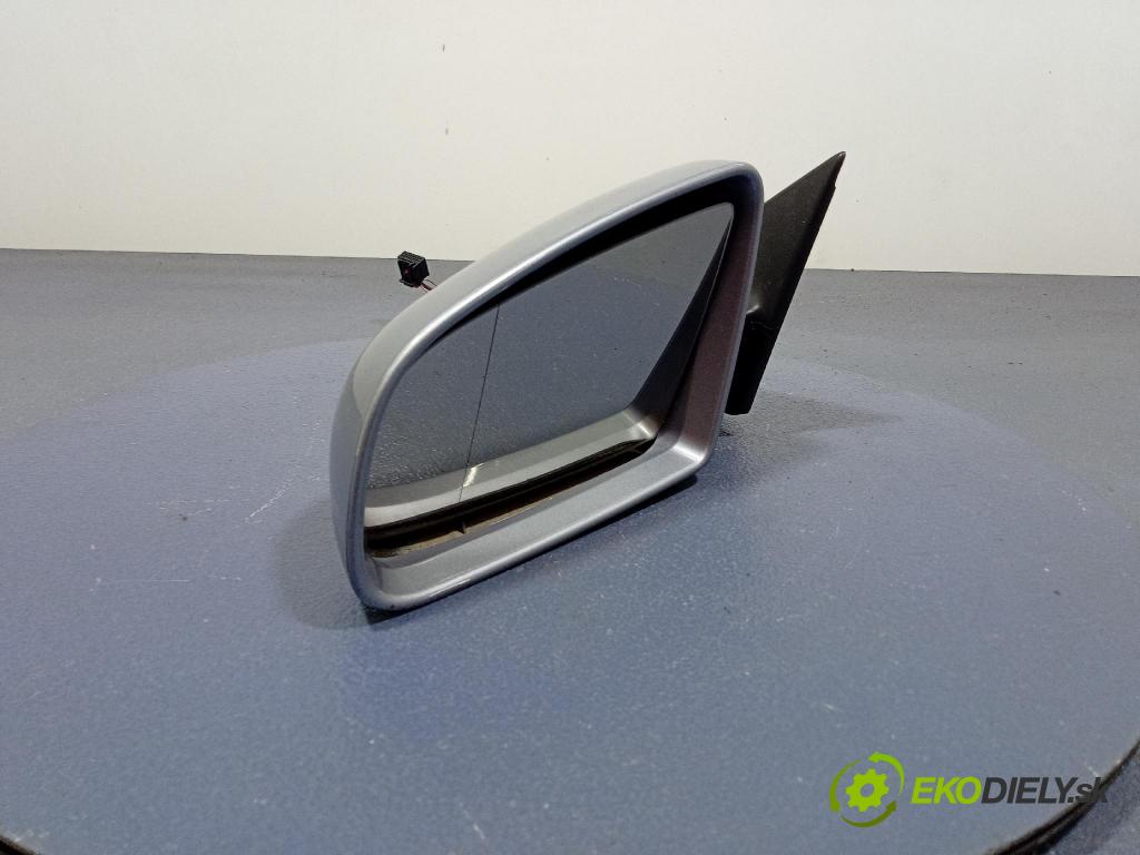 Audi A3 2004 zrkadlo Vľavo: