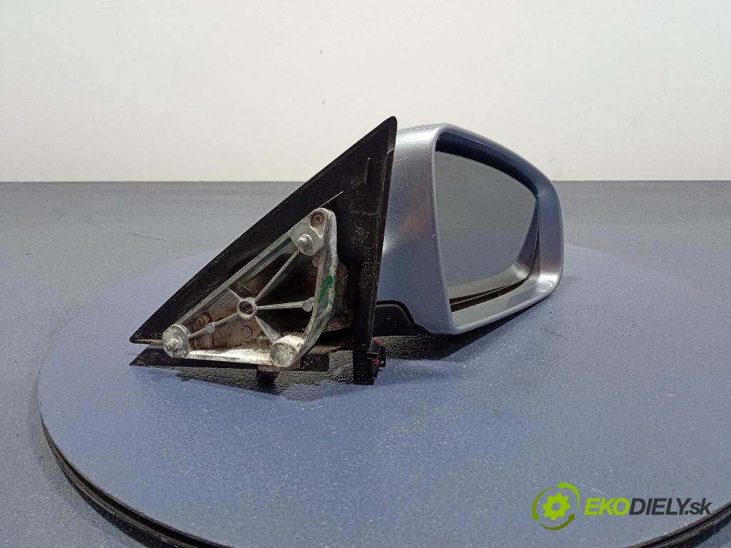 Audi A3 2004 zrkadlo pravé