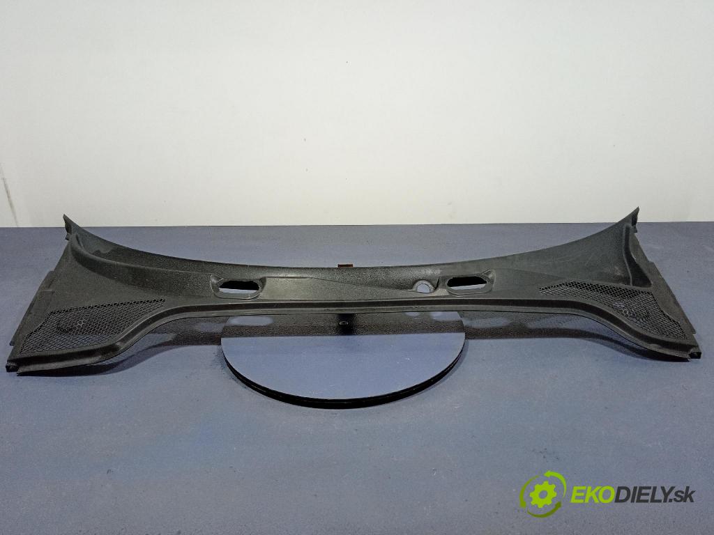 Audi A3 2004 torpédo 8P1819415B