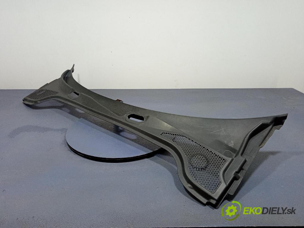 Audi A3 2004 torpédo 8P1819415B