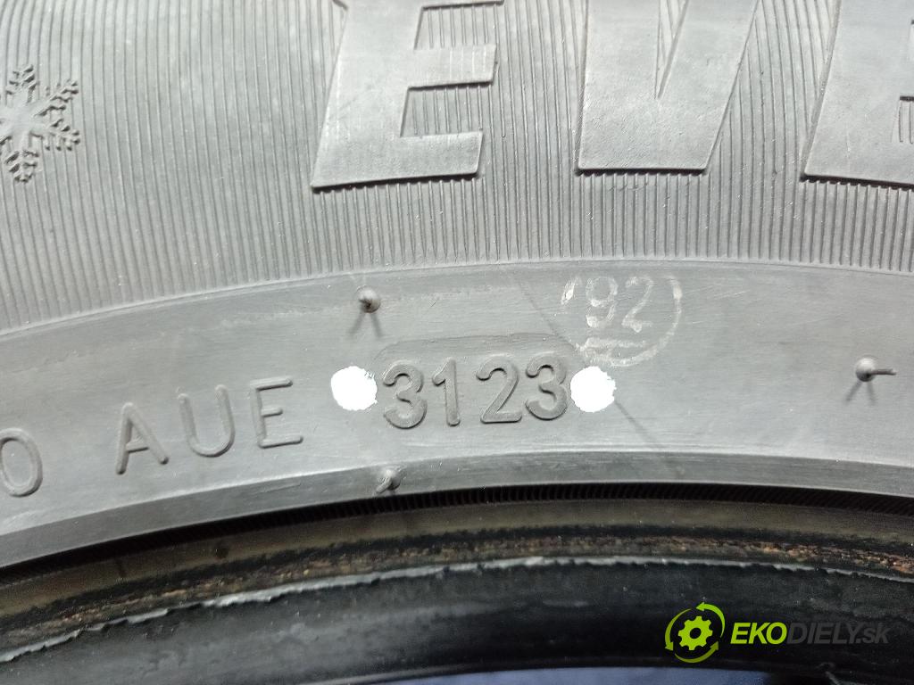 Volvo S60 2002 pneumatika ZIMA: 6922250445872