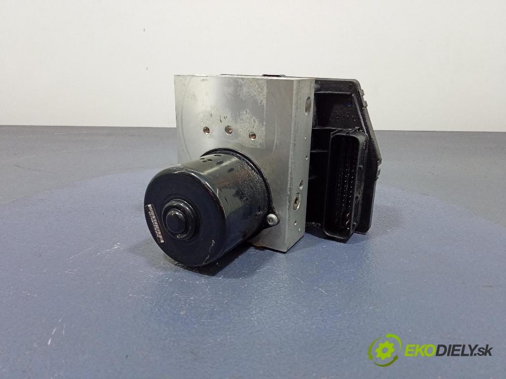 Mercedes C-klasa 2001 čerpadlo ABS x A2035451632