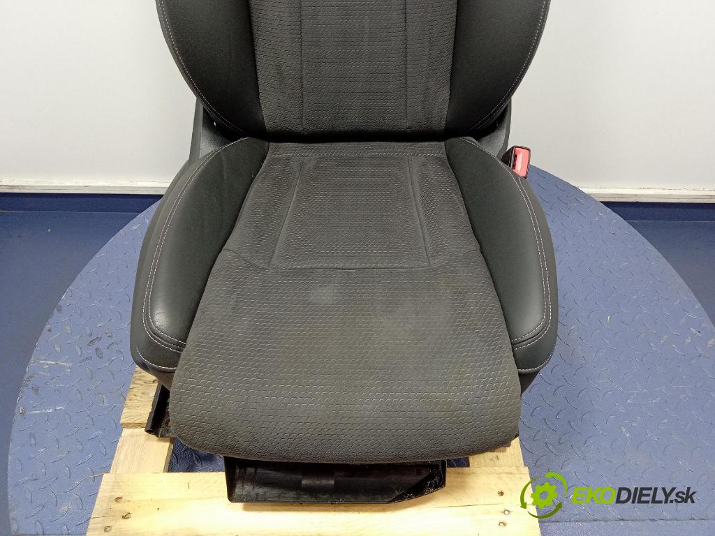 Audi Q7 2024 Sedačka spolujazdca