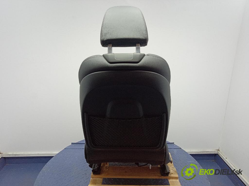Audi Q7 2024 Sedačka spolujazdca