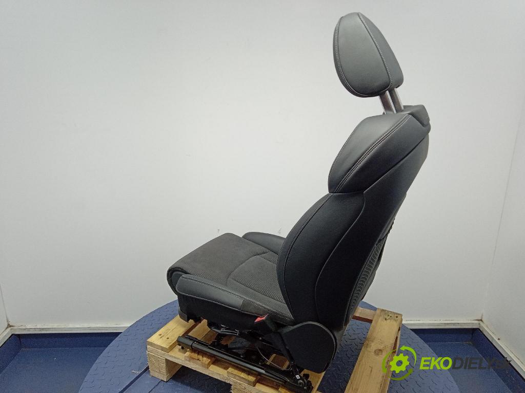 Audi Q7 2024 Sedačka spolujazdca