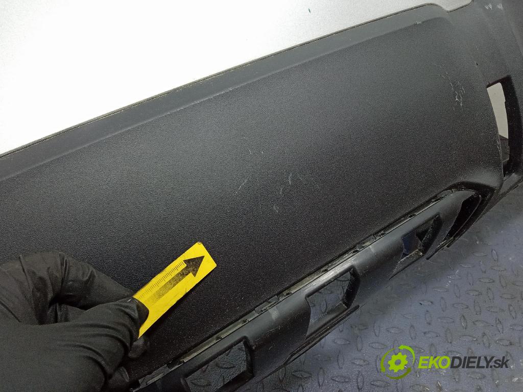 Mg Zs 0 nárazník zad P11409929