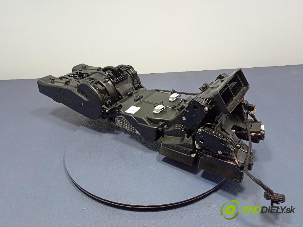 Audi Q7 2024 radiator 4M0819351A