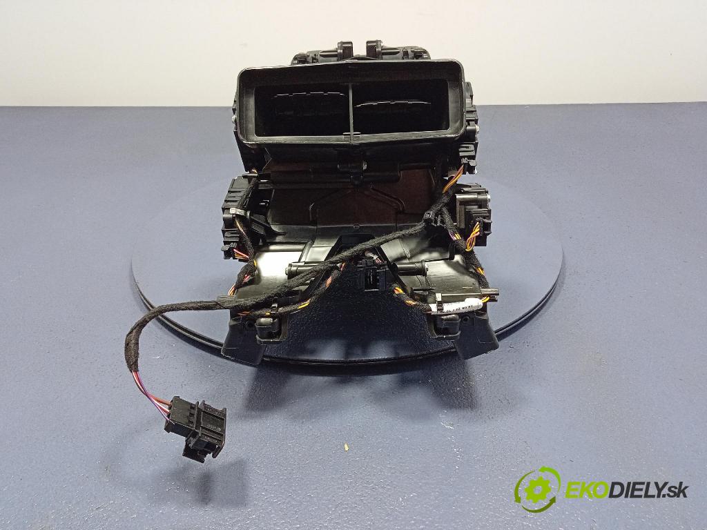 Audi Q7 2024 radiator 4M0819351A