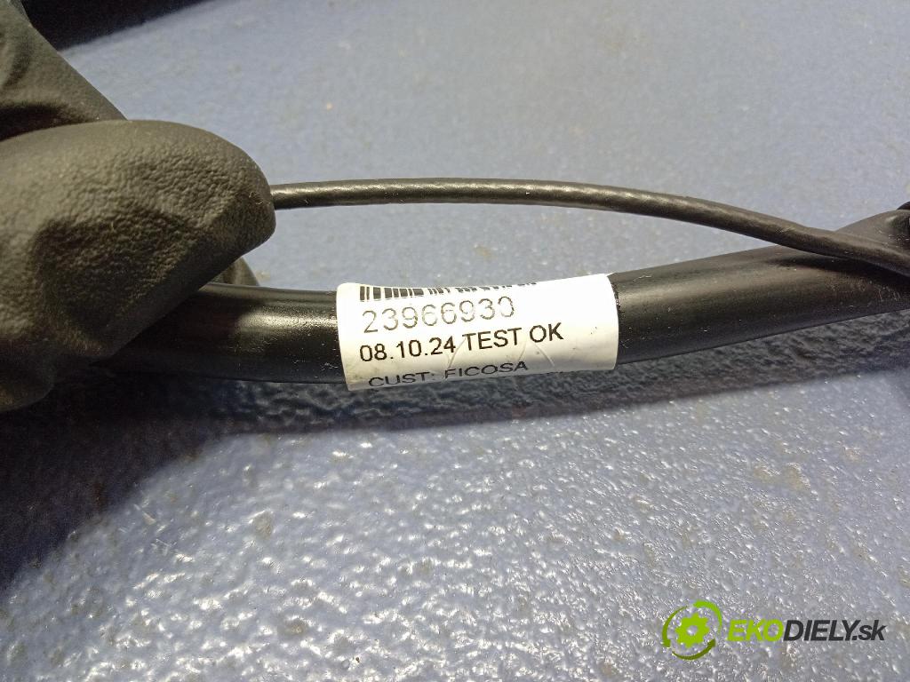 Audi Q7 2024 zrkadlo pravé 4M1857410BM