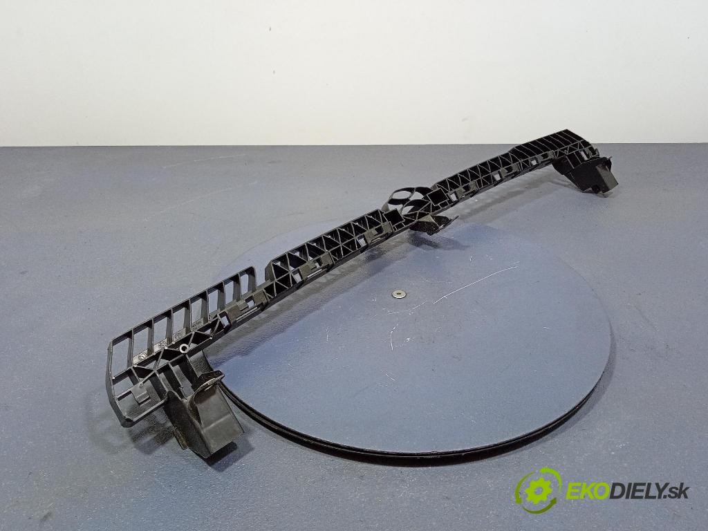 Vw Touran 0 Upevnenie: narazník 5TA805705A