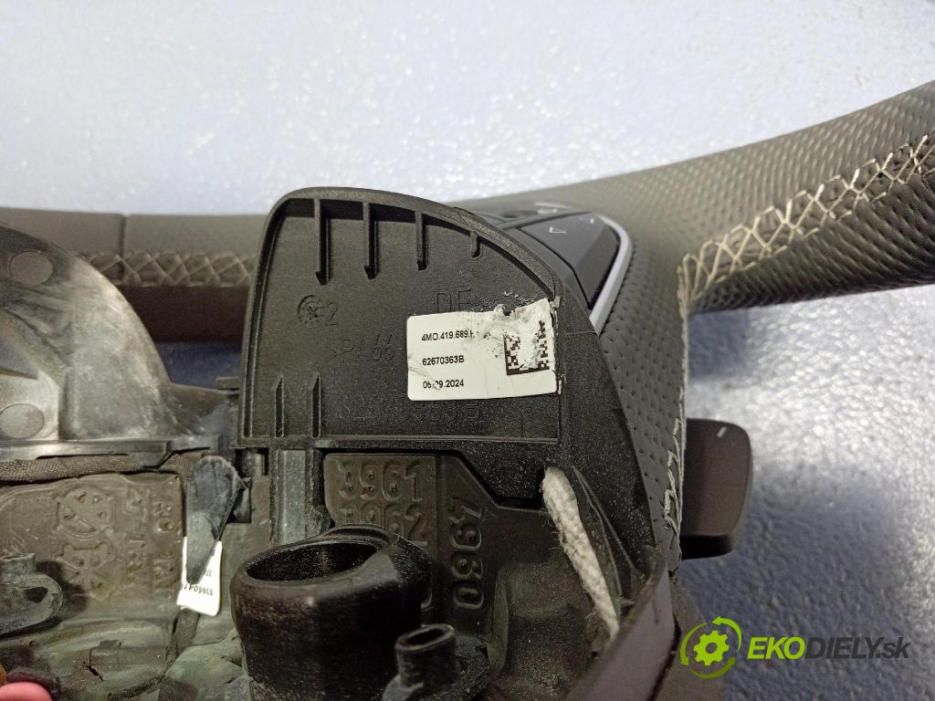Audi Q7 2024 volant 4M8419091AL
