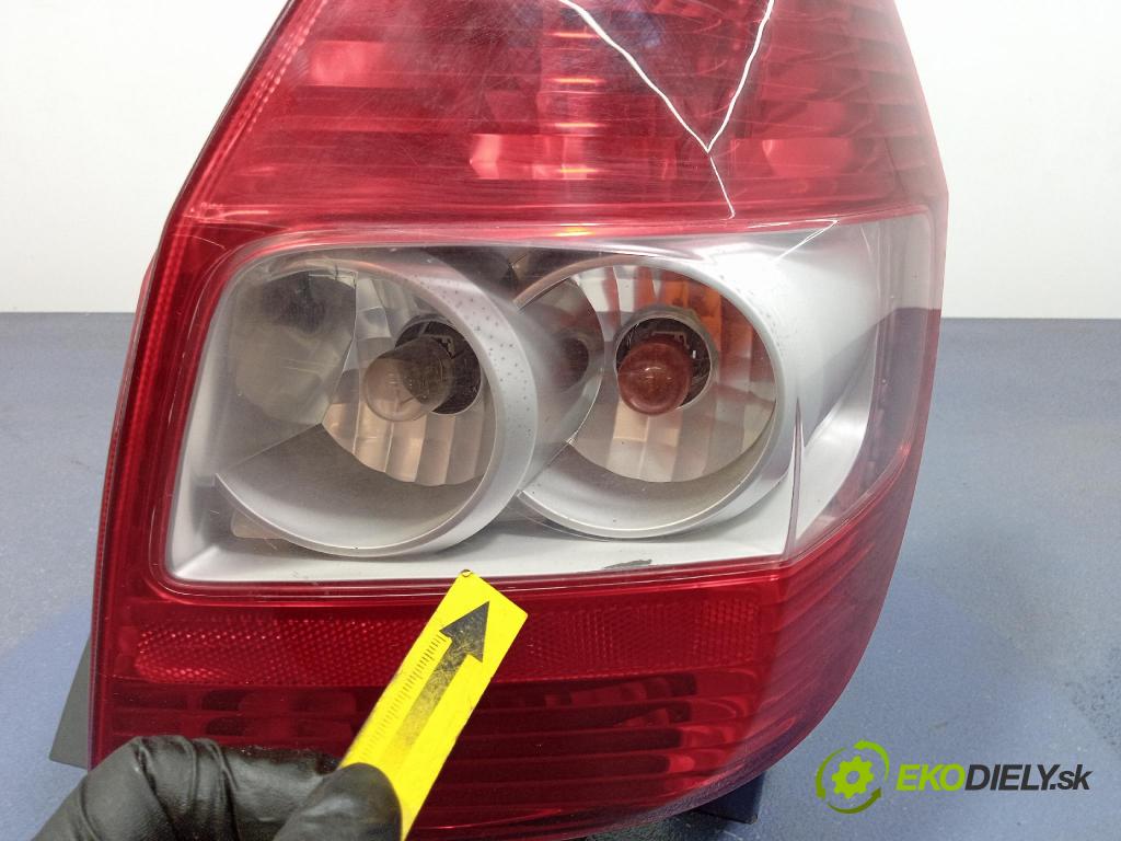 Honda Jazz 2004 svetlo / reflektor zad Prava: Vonkajsia: ICHIKOH 4949