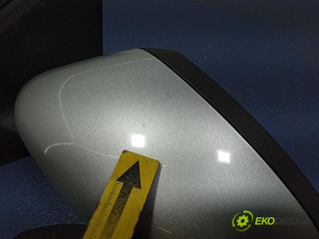 Ford Focus 2016 zrkadlo Vľavo: